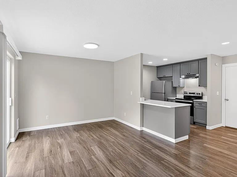 4263 SW 159th Ave — Photo 4