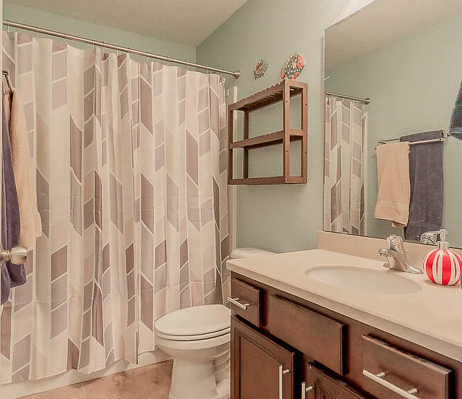 13328 Smithwick Ln — Photo 24
