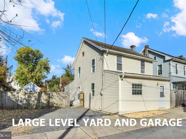 162 Penn St, Highspire, PA 17034