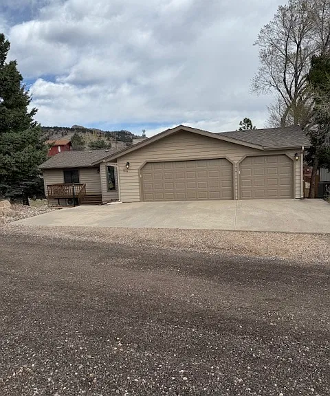5224 Rim Rock Ln #B — Photo 1