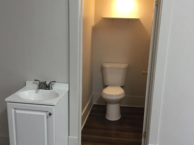 45 Main St — Photo 12
