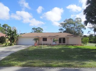 212 Robert Ave, Lehigh Acres, FL 33936