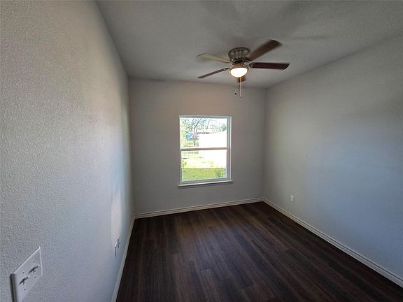 2nd image of 3407 Webster St