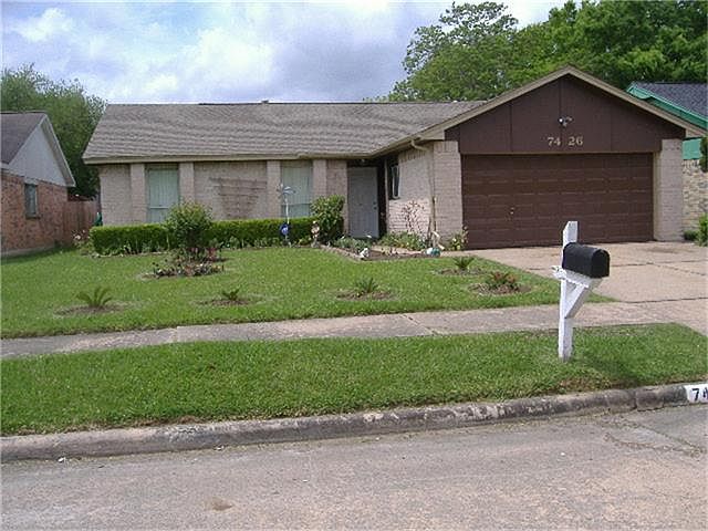1st image of 7426 Mesones Dr