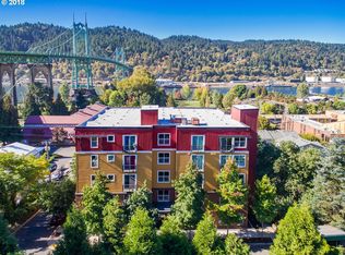 8712 N Decatur St UNIT 202, Portland, OR 97203