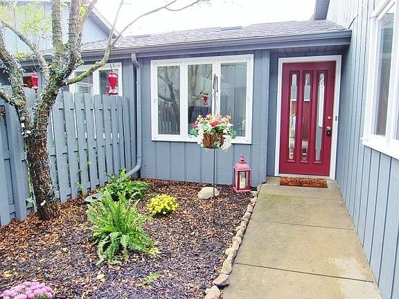 2nd image of 6005 Jefferson Ave