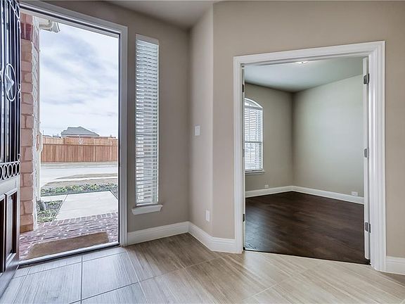 5th image of 4609 Dorchester Dr