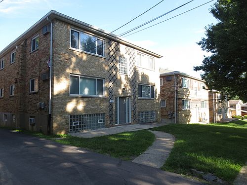 2nd image of 7845 Stillwell Rd APT 4