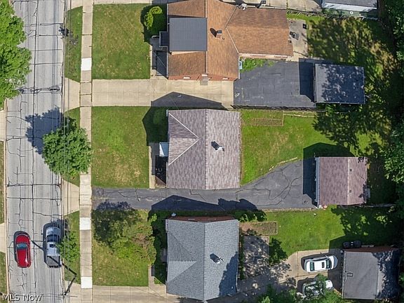 3rd image of 1551 Winchester Rd