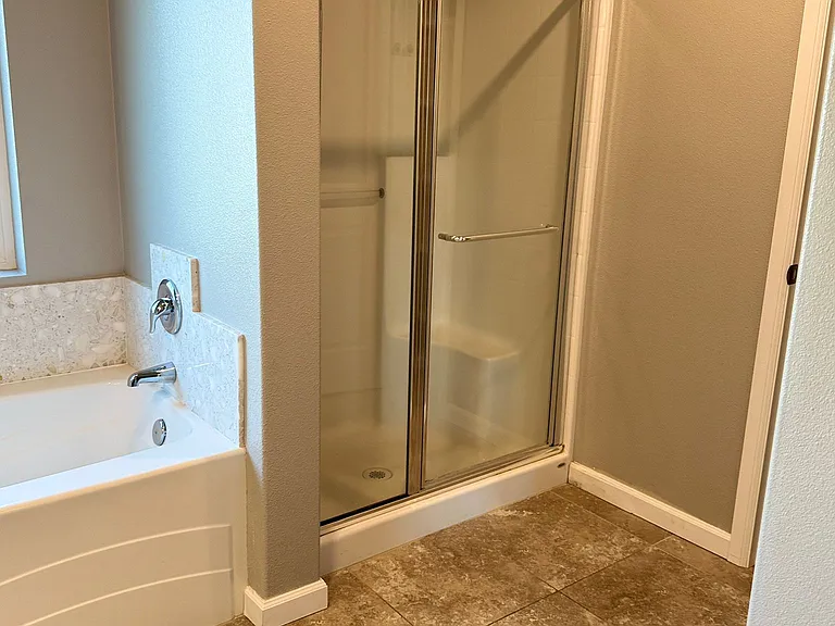 8657 Atlas Ave NE — Photo 16