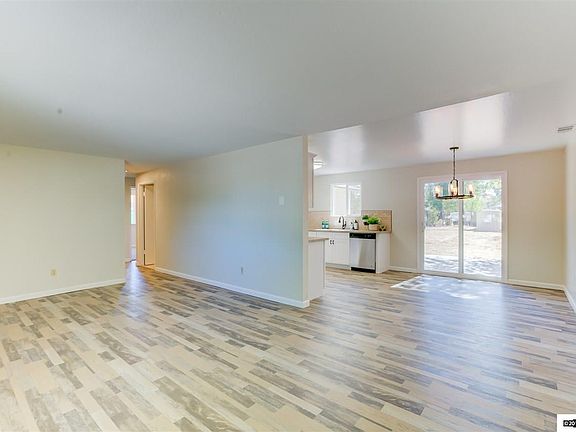 4th image of 1293 Franklin Ln
