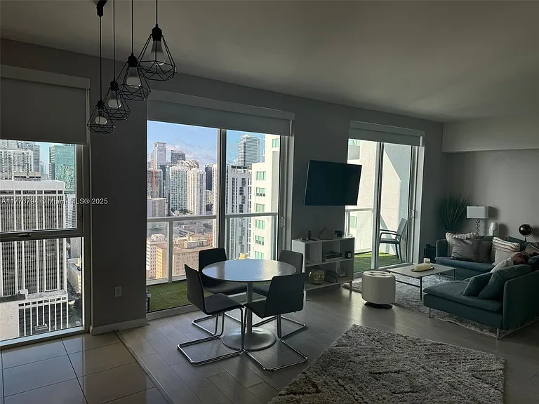244 Biscayne Blvd #3905 — Photo 6