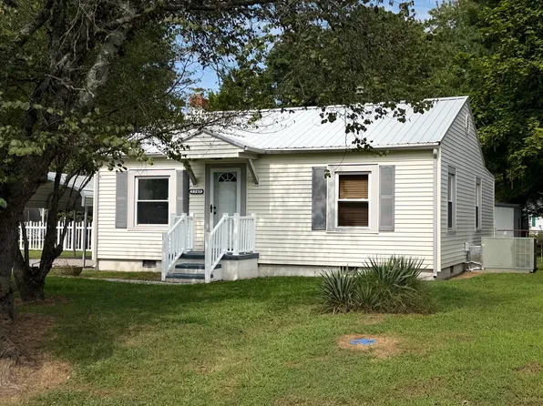 2707 Fairmont St, Paducah, KY 42003
