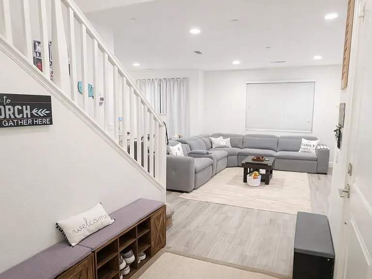 7076 Stratus Ct — Photo 8
