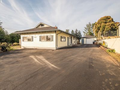 93581 Bay Park Ln, Coos Bay, OR, 97420