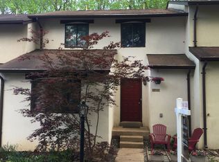 2323 Glade Bank Way, Reston, VA 20191