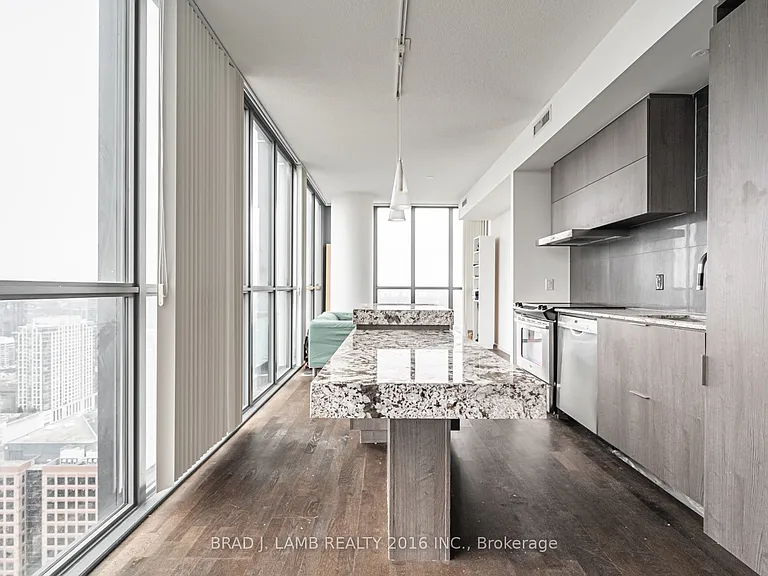 101 Charles St E #4106 — Photo 4
