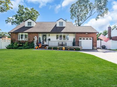 30 Rosalie Place, Commack, NY, 11725