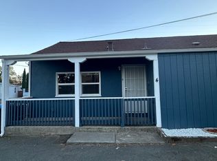 1649 S State St #4, Ukiah, CA 95482