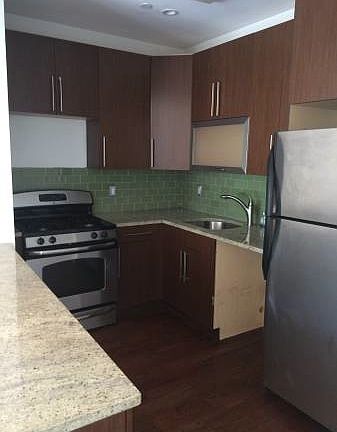 2nd image of 207 27th Ave APT 2L