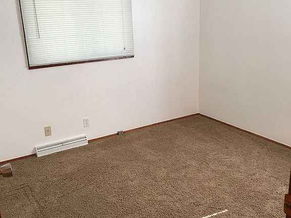 3rd image of 2831 Green Dale Dr