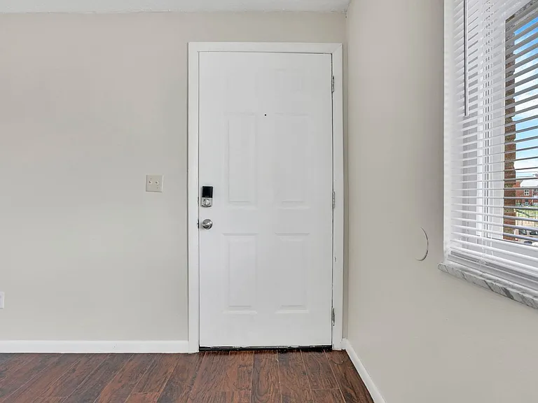 861 Kingsford Rd — Photo 7