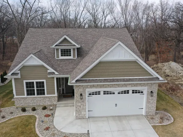 12708 Creekside Dr, Cedar Lake, IN 46303
