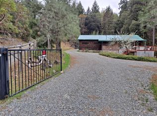 1100 Davidson Rd, Williams, OR 97544