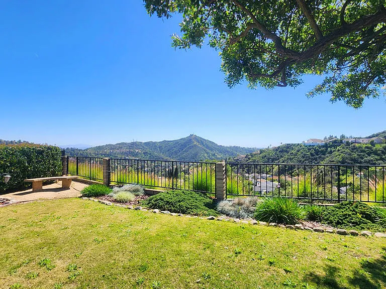 3104 Kingridge Way — Photo 24
