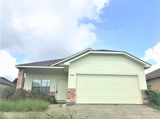 932 W 28th St, Bryan, TX 77803