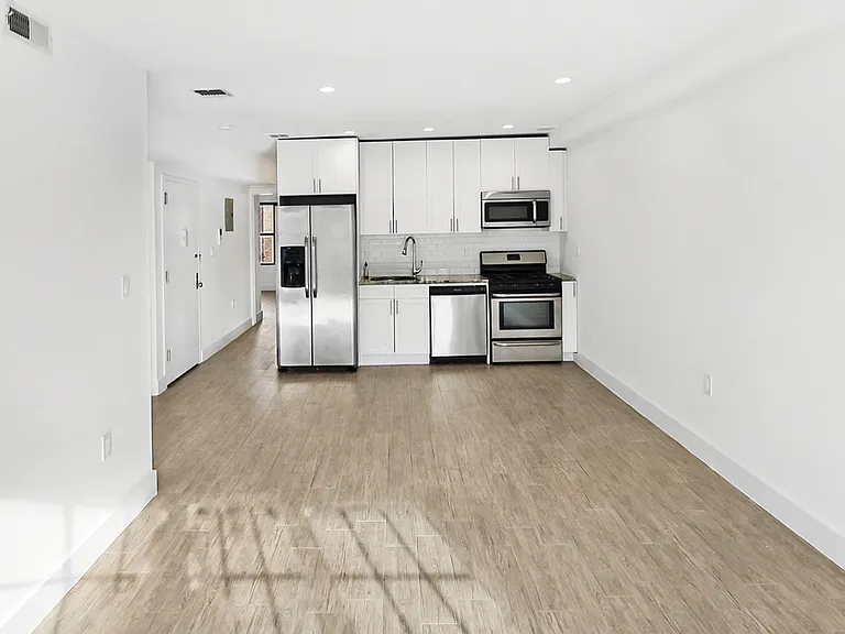 955 Lafayette Ave #2 — Photo 12