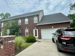 73 Dolaron Ln, South Charleston, WV 25309