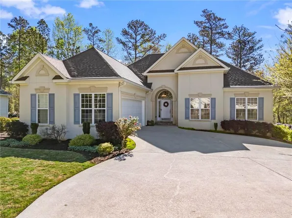 7240 Tara Dr, Villa Rica, GA 30180