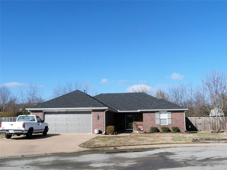 1st image of 137 N Usa Dr