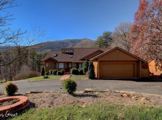 6655 Cotton Hill Rd, Roanoke, VA 24018