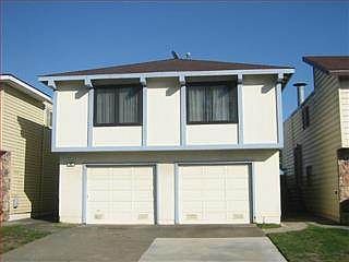1st image of 46 Brighton Ct