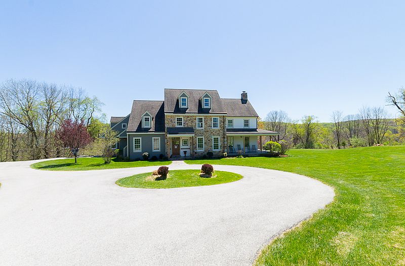 Unique home, gem lot. 
