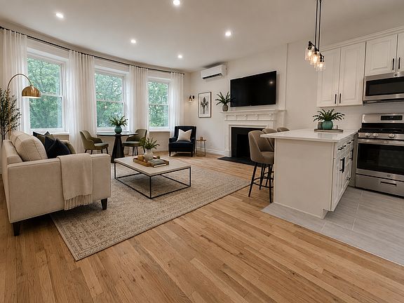 2nd image of 451 W 162nd St APT 3