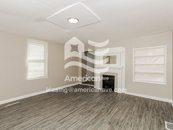 675043_003_living_room_4.jpg