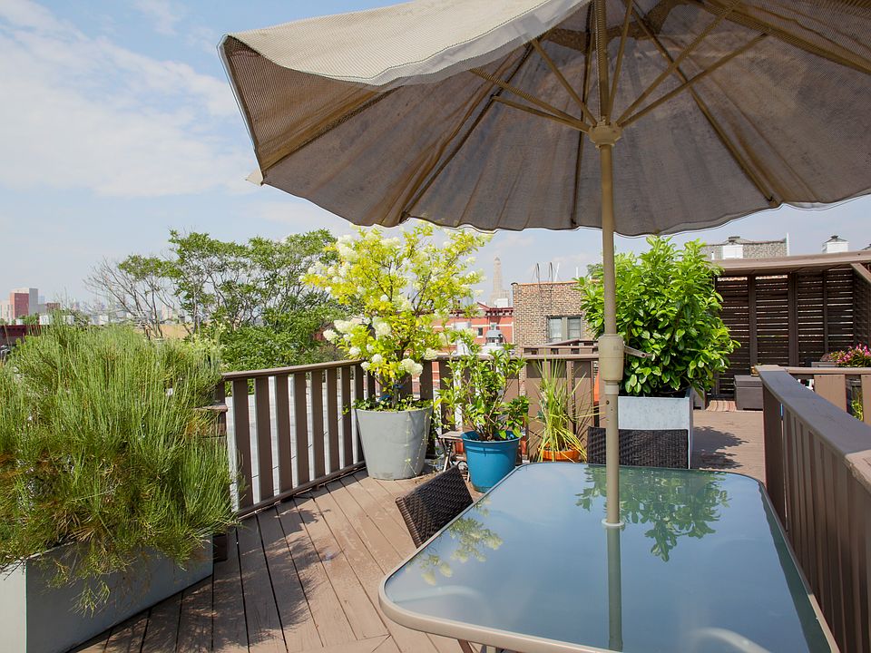 Dine on your private deck!