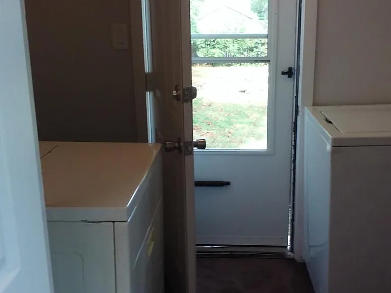 7011 Chalmers Ave — Photo 12