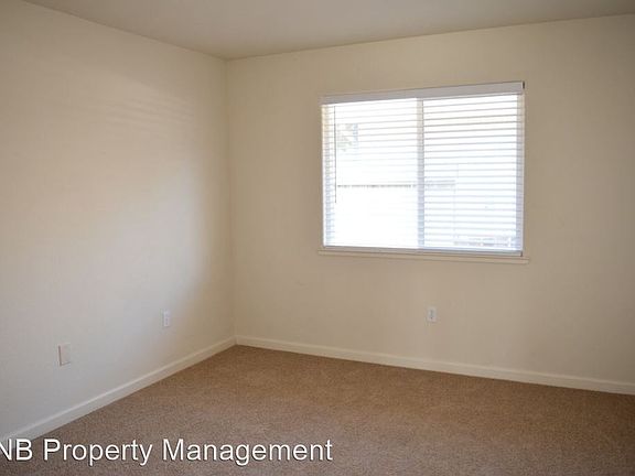 5th image of 3814 Parkway Pl