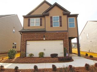 84 Silver Birch Pass, Newnan, GA 30265
