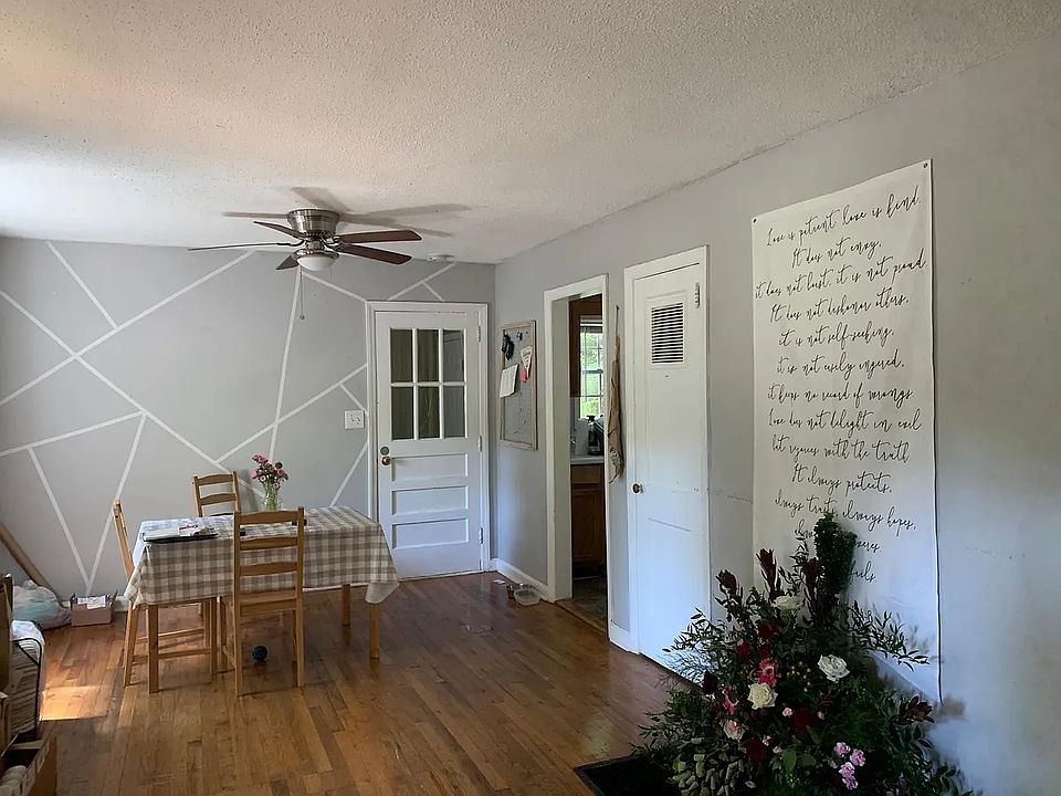 1st image of 131 Howell Rd