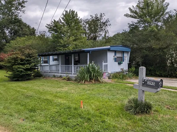 395 Allen Henson Cir, Sylva, NC 28779