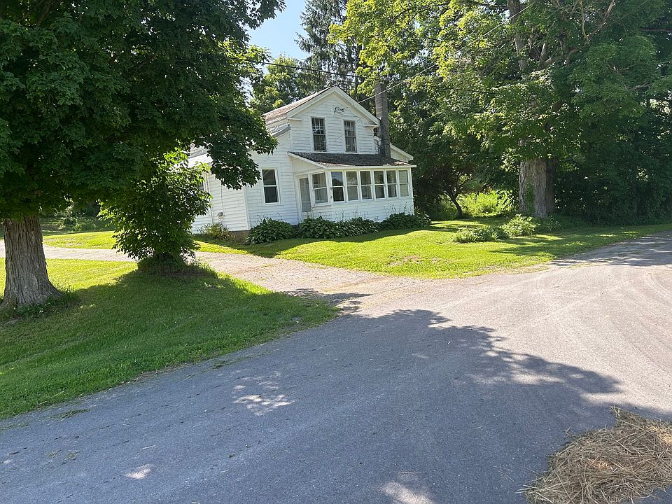 1st image of 120 Coach Rd