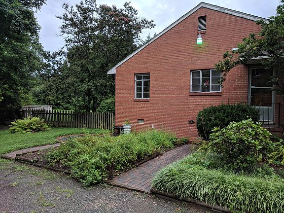 2nd image of 5241 Bassett Ave