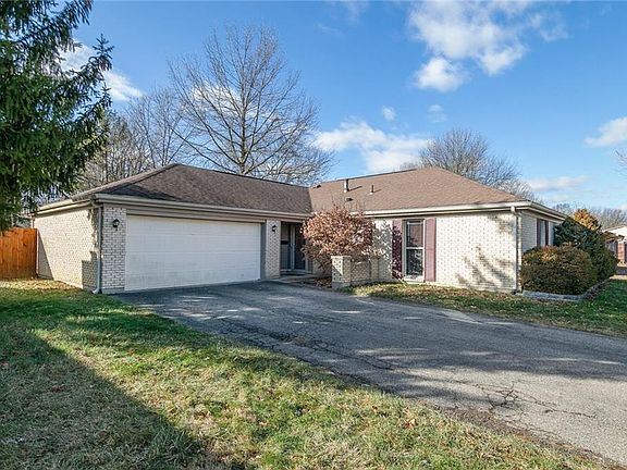 2nd image of 5010 Seville Dr