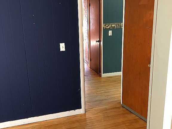 5th image of 361 Houlton Rd