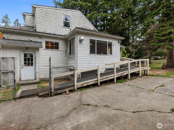 14629 24th Avenue SW, Burien, WA 98166